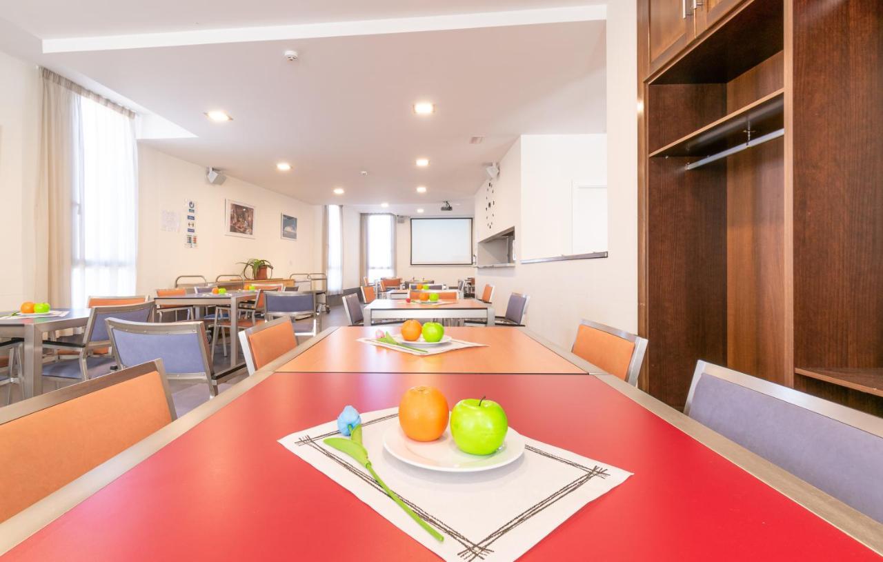 סייה Albergue "El Rio" מראה חיצוני תמונה